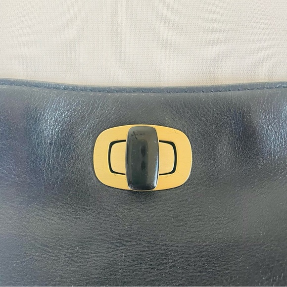 HOBO Black Leather Turn-lock Tote Bag - Picture 3 of 14